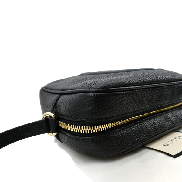 Gucci Soho Disco Pebbled Leather Crossbody Bag Black - Right Side