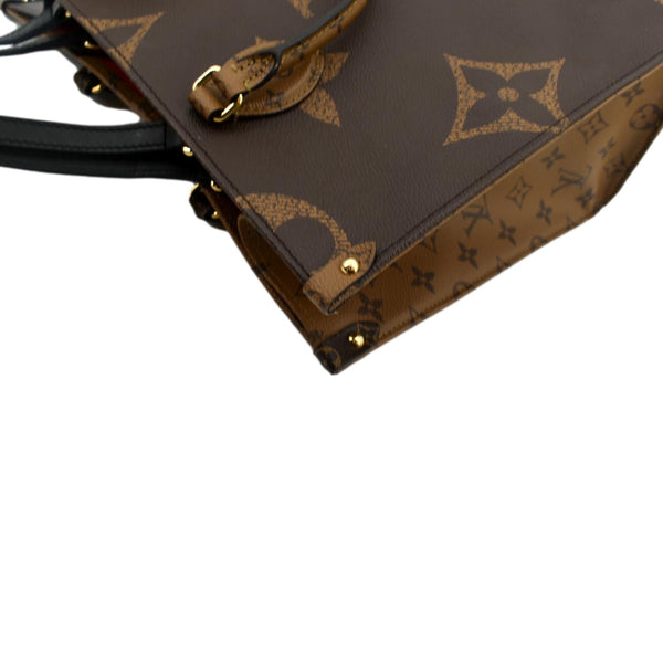 LOUIS VUITTON Onthego MM Giant Monogram Canvas Tote Shoulder Bag Brown