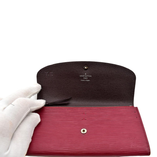 LOUIS VUITTON Portefeuille Emilie Epi Leather Wallet Fuchsia