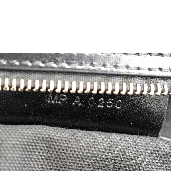 Givenchy Antigona Medium Calfskin Leather Shoulder Bag - Stamp