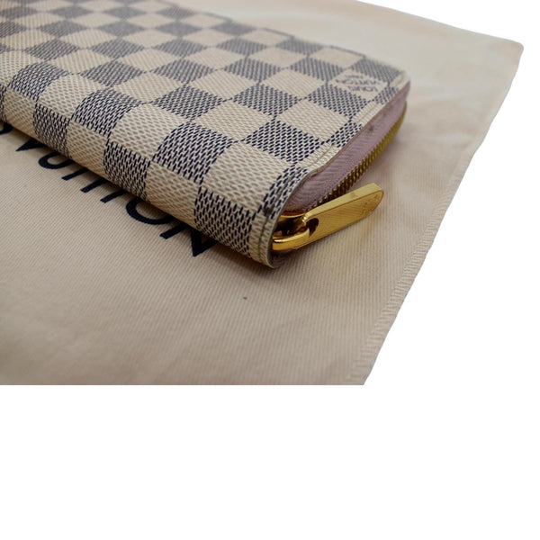 LOUIS VUITTON Zip Around Damier Azur Wallet White