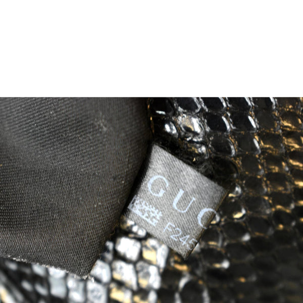 Gucci Britt Medium Patent Leather Hobo Bag Black - DDH