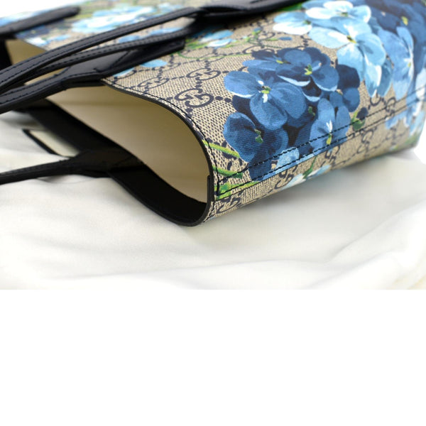 Gucci Blooms Reversible GG Print Floral Supreme Tote Bag - Left Side