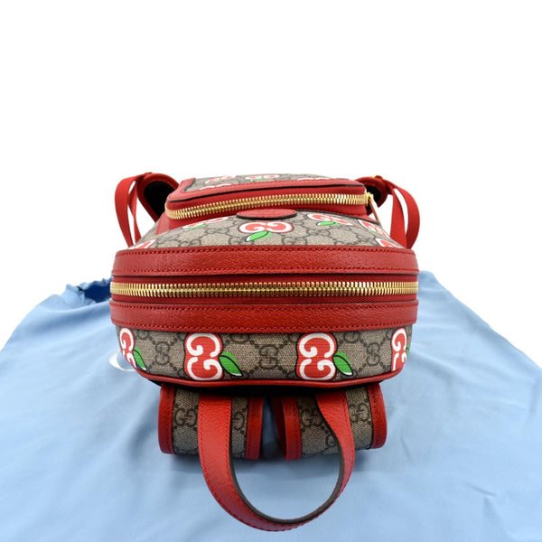 GUCCI Apple Small Interlocking GG Supreme Canvas Backpack Multicolor 601296