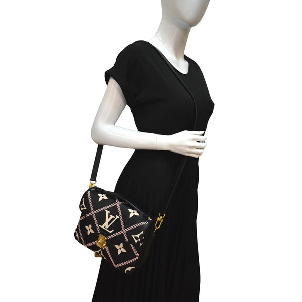 LOUIS VUITTON Metis Pochette Embroidery Leather Crossbody Bag Black - New Year Deals