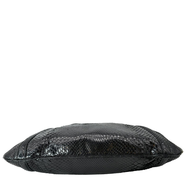 Gucci Britt Medium Patent Leather Hobo Bag Black - DDH