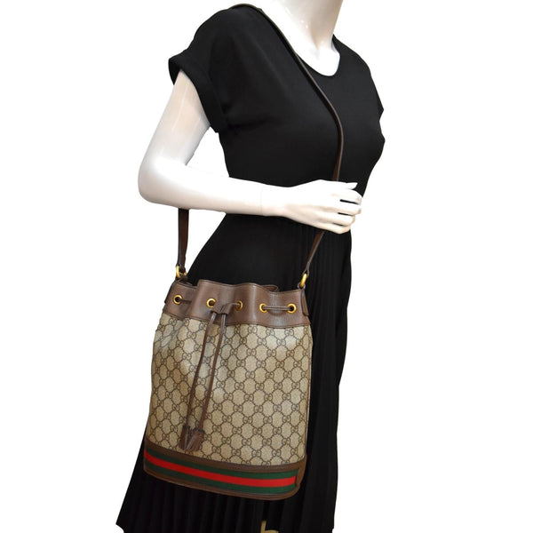 GUCCI Ophidia GG Supreme Canvas Bucket Bag Beige 540457