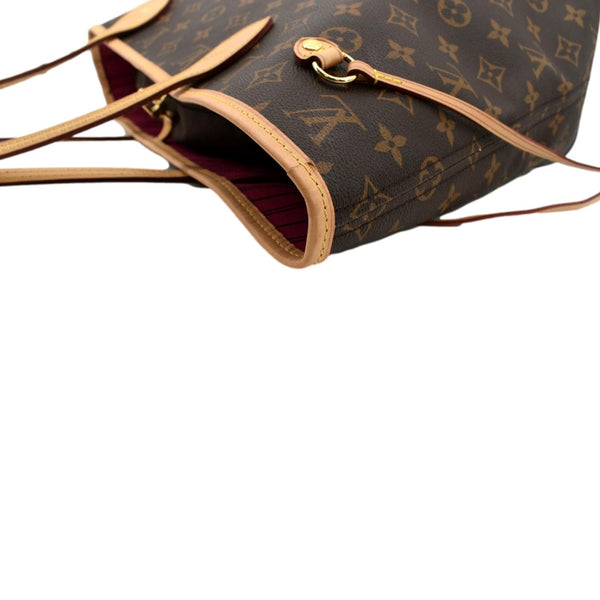 Louis Vuitton Neverfull MM Monogram Canvas Tote Bag - Left