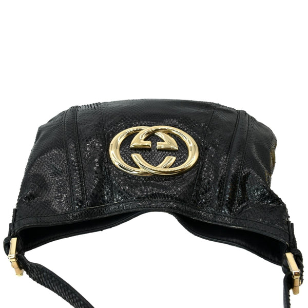 Gucci Britt Medium Patent Leather Hobo Bag Black - DDH