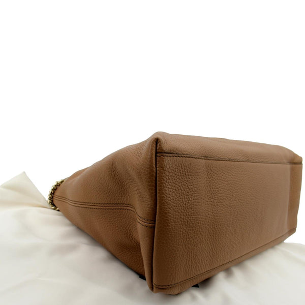 Gucci Medium Soho Chain Pebbled Leather Tote Bag Beige - Bottom Left