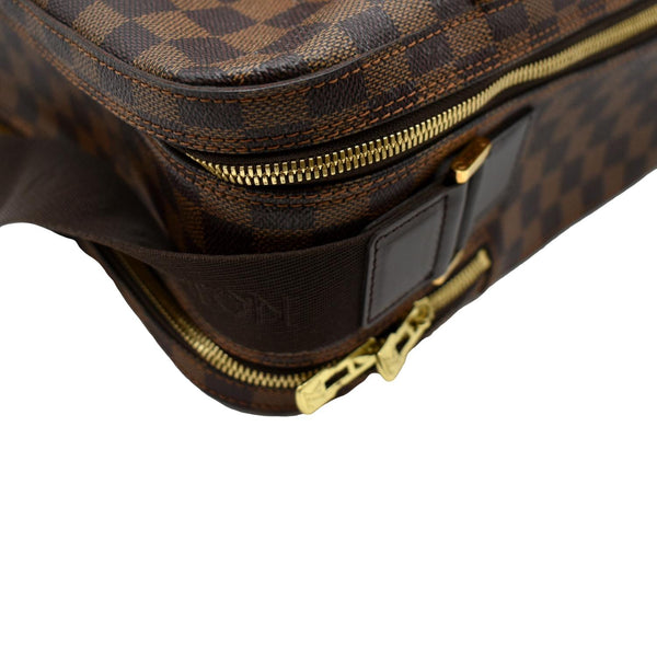 LOUIS VUITTON Dorsoduro Damier Ebene Messenger Crossbody Bag Brown