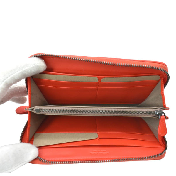 Bottege Veneta Intreccio Leather Zip Around Wallet-DDH