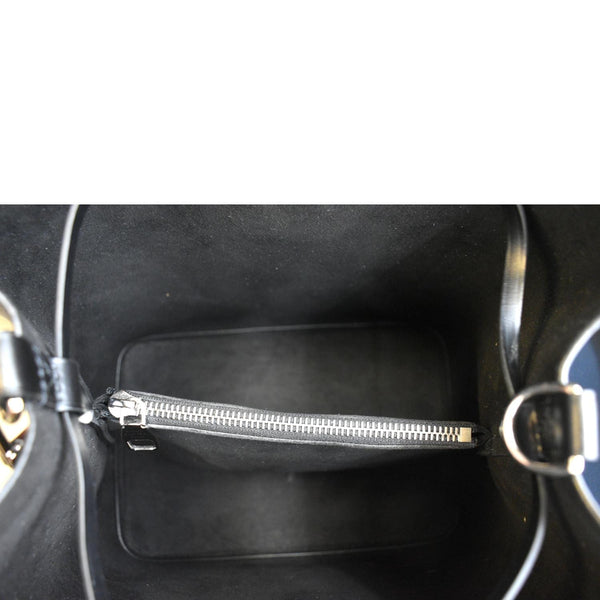 Louis Vuitton NeoNoe Epi Leather Shoulder Bag in Black-Inside