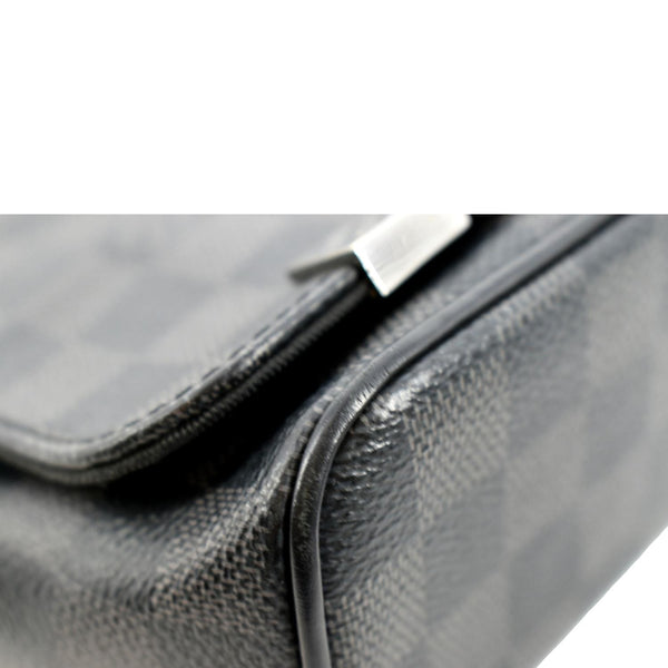 LOUIS VUITTON District PM Damier Graphite Messenger Bag Black