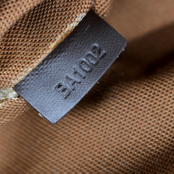 LOUIS VUITTON Dorsoduro Damier Ebene Messenger Crossbody Bag Brown