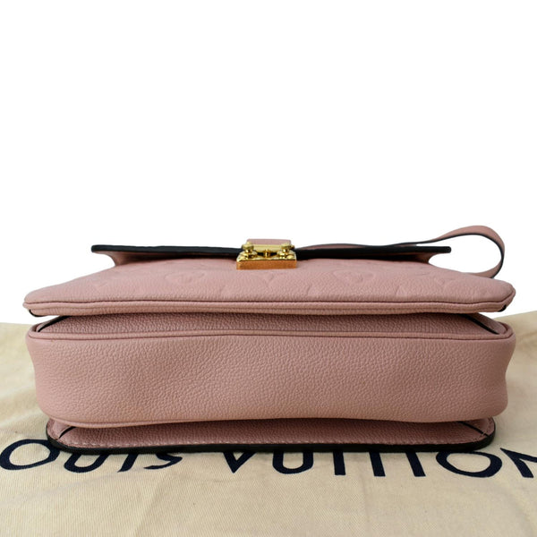 LOUIS VUITTON Metis Pochette Empreinte Leather Crossbody Bag Pink
