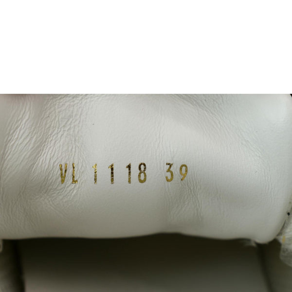 LOUIS VUITTON Runaway Suede Damier Azur Sneakers Pink Size 39