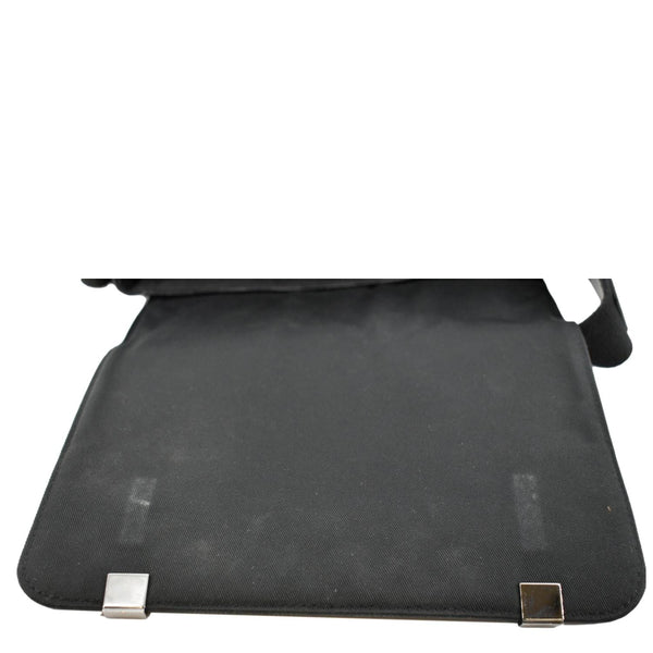 LOUIS VUITTON District PM Damier Graphite Messenger Bag Black