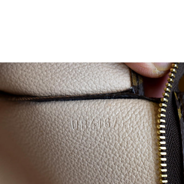 LOUIS VUITTON Toiletry 26 Monogram Canvas Cosmetic Pouch Brown