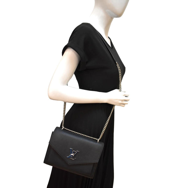 LOUIS VUITTON Mylockme Chain Calf Leather Chain Shoulder Bag Black