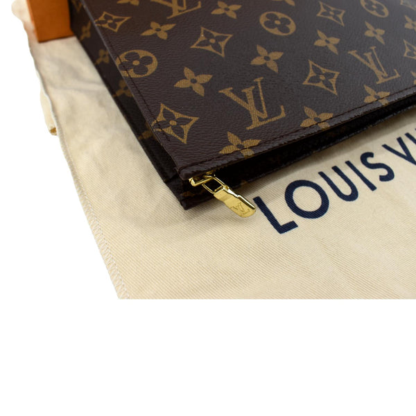 LOUIS VUITTON Toiletry 26 Monogram Canvas Cosmetic Pouch Brown