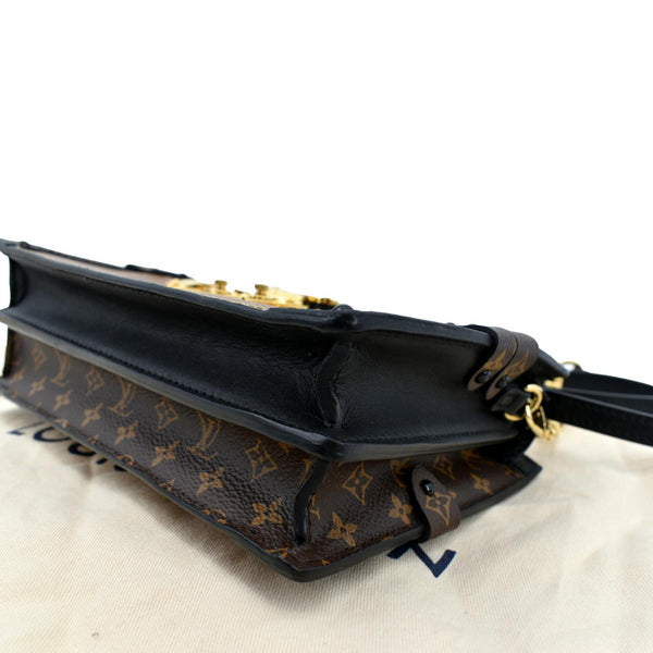 LOUIS VUITTON Trunk Clutch Reverse Monogram Crossbody Bag Brown