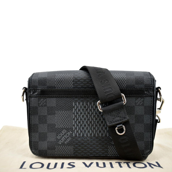 LOUIS VUITTON Studio Damier Graphite Messenger Bag Black