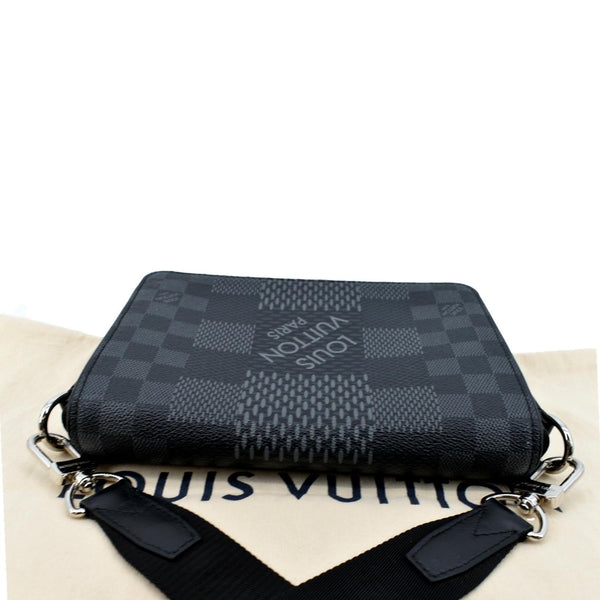 LOUIS VUITTON Studio Damier Graphite Messenger Bag Black
