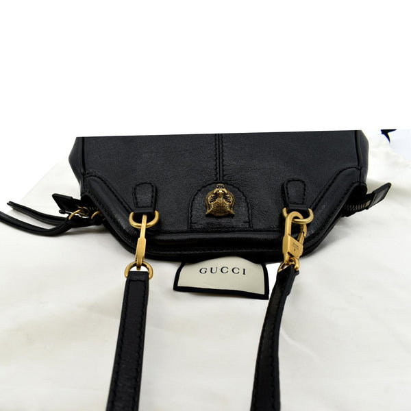 GUCCI Re(Belle) Tiger head Leather Shoulder Bag Black 524620