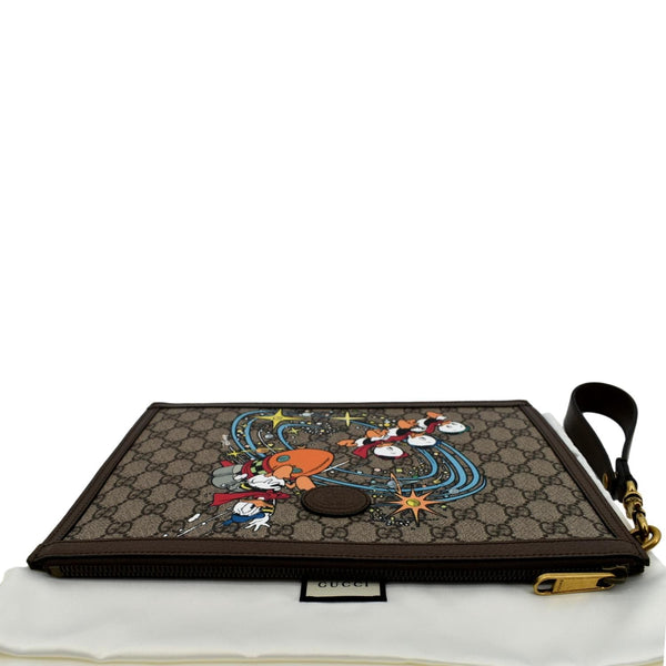 GUCCI Disney Donald Duck GG Supreme Canvas Zip Clutch Beige 647925