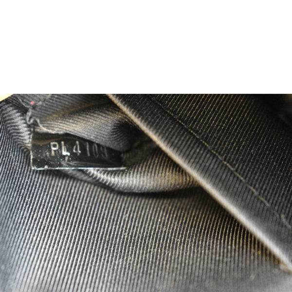 LOUIS VUITTON Monogram Vernis Leather Belt Bag Black