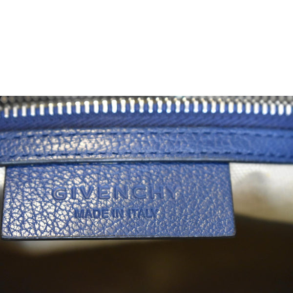 GIVENCHY Antigona Mini Grained Leather Shoulder Bag Blue