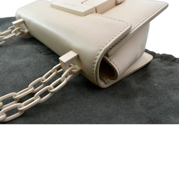 TOM FORD T Clasp Small Leather Shoulder Bag Beige-DDH