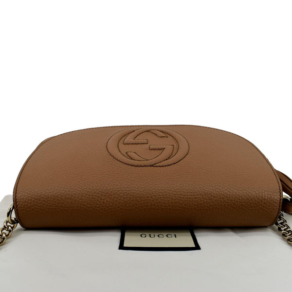Gucci Soho Chain Flap Leather Crossbody Bag in Brown - Top