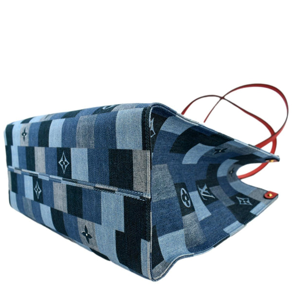 Louis Vuitton Onthego GM Autres Monogram Shoulder Bag - Bottom Right