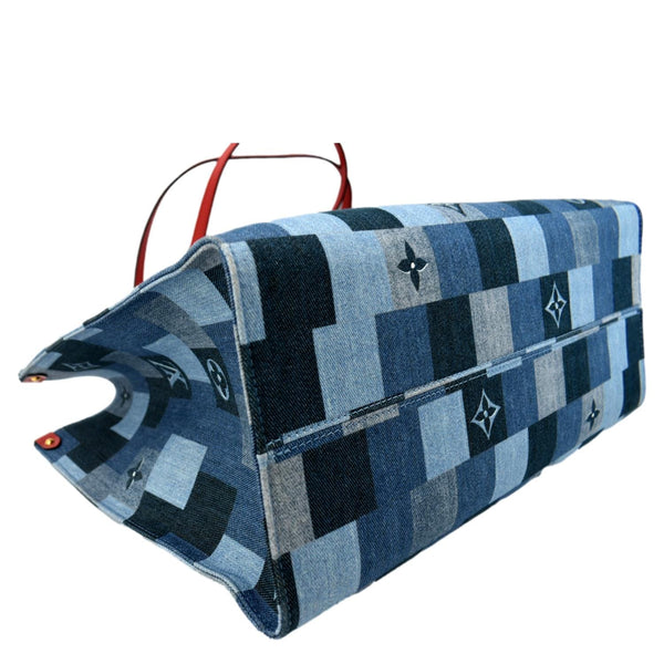 Louis Vuitton Onthego GM Autres Monogram Shoulder Bag - Bottom Left