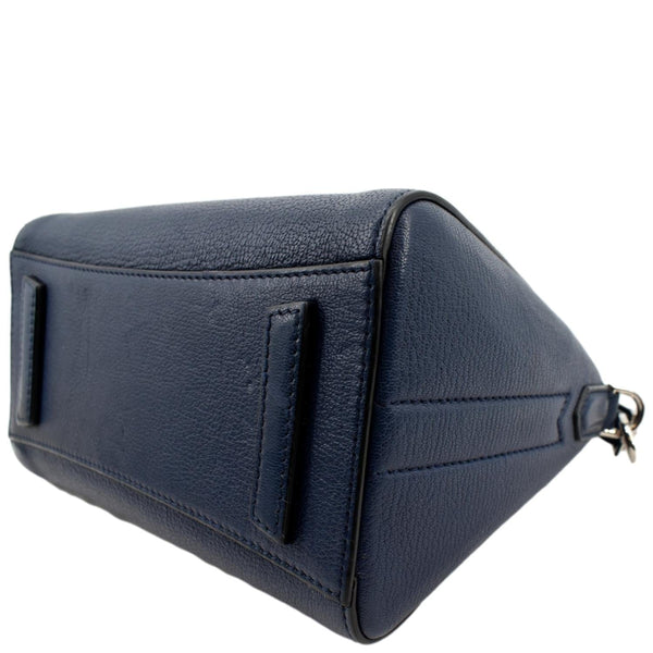 GIVENCHY Antigona Mini Grained Leather Shoulder Bag Blue