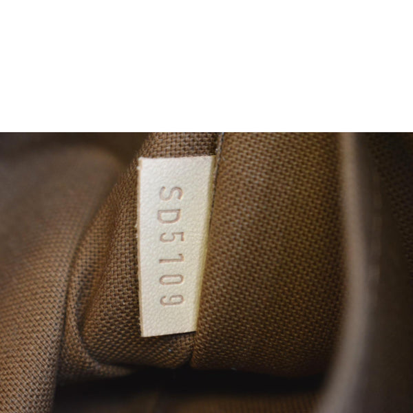 Louis Vuitton Multi Pochette Accessoires Monogram Bag - Tag