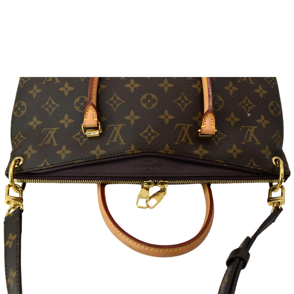 Louis Vuitton Pallas MM Monogram Canvas Shoulder Bag - DDH