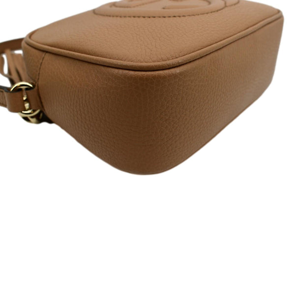 GUCCI Soho Disco Pebbled Leather Small Crossbody Bag Rose Beige 308364