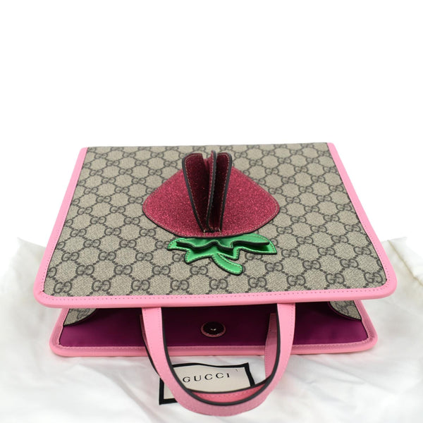Gucci Kids Strawberry GG Supreme Canvas Tote Bag Beige - Top