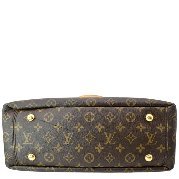 Louis Vuitton Pallas MM Monogram Canvas Shoulder Bag - DDH