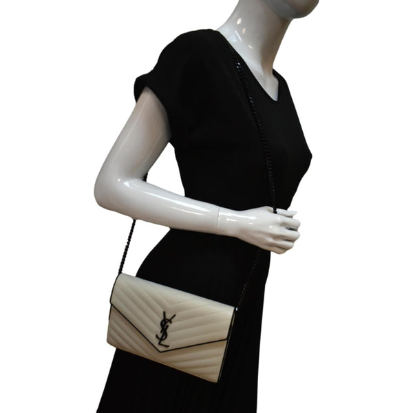 YVES SAINT LAURENT Contrast Trim Wallet on Chain Leather Shoulder Bag White