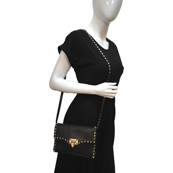 VALENTINO Rockstud Grainy Calfskin Leather Crossbody Bag Black