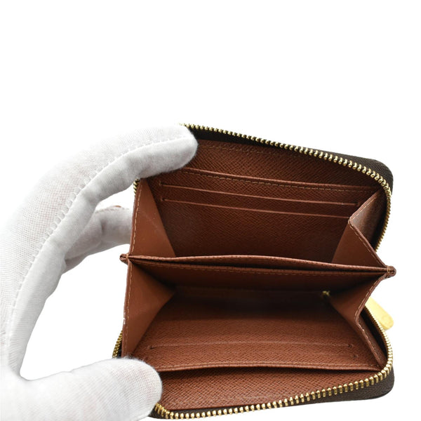 LOUIS VUITTON Monogram Canvas Zippy Coin Purse Brown