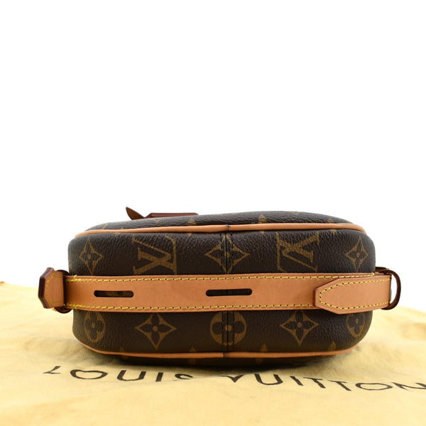 LOUIS VUITTON Boite Chapeau Souple MM Monogram Canvas Shoulder Bag Brown