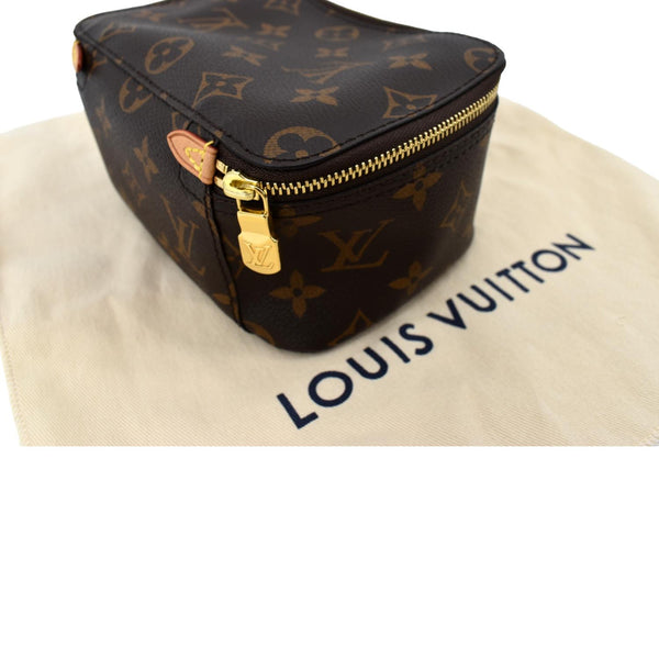 Louis Vuitton Packing Cube PM Monogram Canvas Cosmetic Bag - Zip