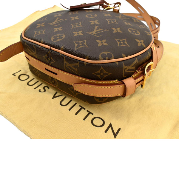 LOUIS VUITTON Boite Chapeau Souple MM Monogram Canvas Shoulder Bag Brown