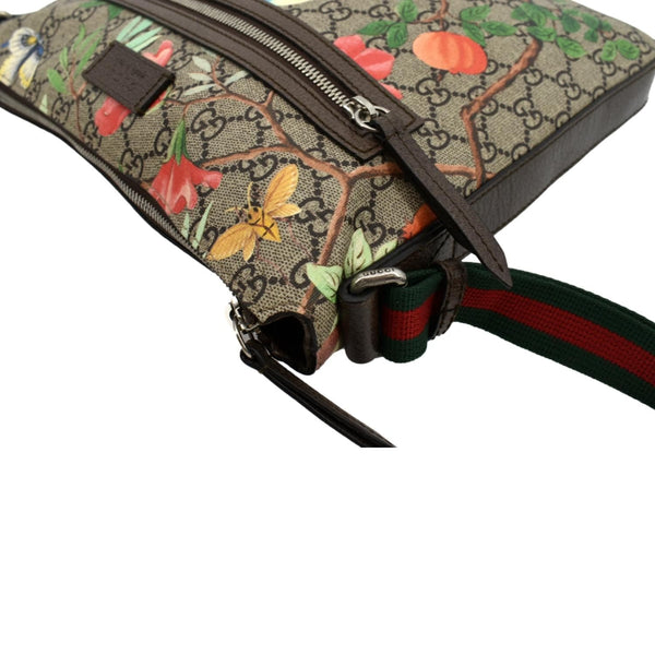 Gucci Courrier Zip GG Supreme Canvas Messenger Bag - Top Right