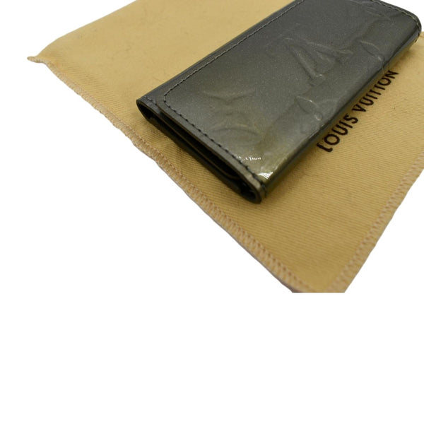 LOUIS VUITTON Multicles Vernis Leather 4 Key Holder Greenish Gray